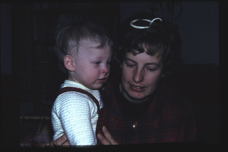 24.Regensburg mrt 1965 Mama,Brigitte.JPG
